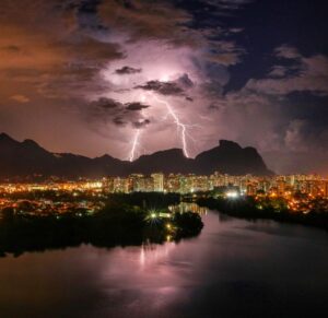 Fenômenos Insólitos: Explorando os Mais Incompreensíveis da Natureza